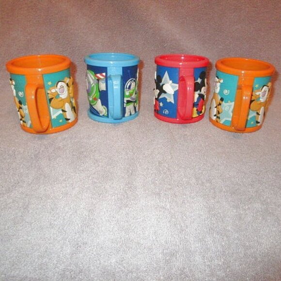 Vtg Disney Mugs Tigger Buzz Lightyear Mickey 3D Plastic Cups Kid Friendly 4X Lot - Picture 6 of 12